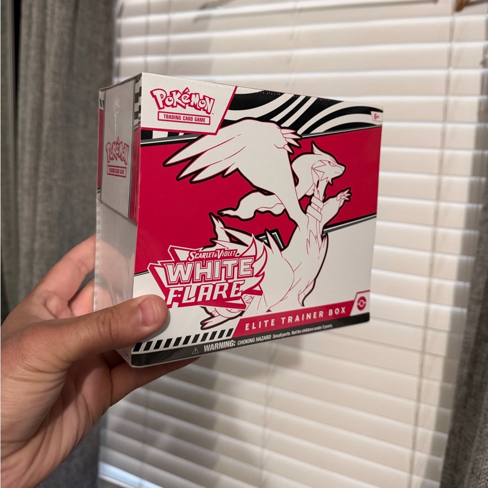 Pokemon Scarlet & Violet White Flare Box - Red and White